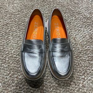 Cole haan zero grand silver loafer